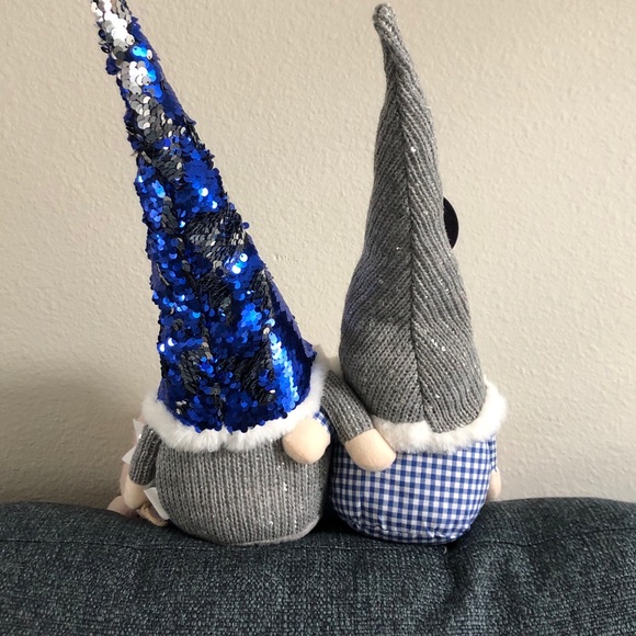 HANUKKAH Gnomes Set of 2 Holiday Home Decor - Picture 2 of 5